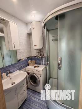 1-к квартира, посуточно, 40м2, 4/9 этаж