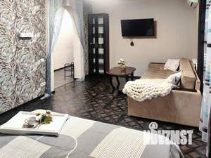 1-к квартира, посуточно, 38м2, 15/21 этаж