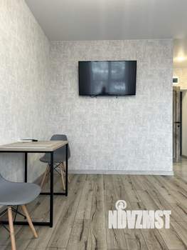 Студия квартира, посуточно, 33м2, 14/23 этаж