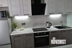 1-к квартира, посуточно, 42м2, 6/7 этаж