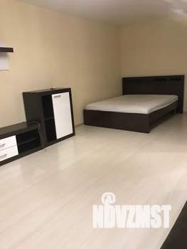 1-к квартира, посуточно, 38м2, 5/9 этаж