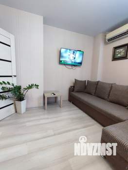 1-к квартира, посуточно, 54м2, 15/18 этаж