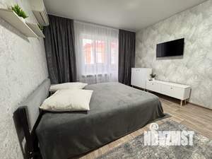 1-к квартира, посуточно, 36м2, 7/14 этаж