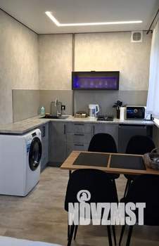 Студия квартира, посуточно, 33м2, 2/6 этаж