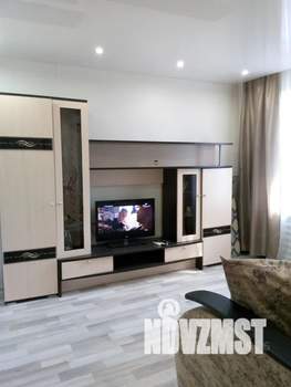 2-к квартира, посуточно, 36м2, 1/2 этаж