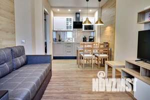 2-к квартира, посуточно, 40м2, 15/23 этаж