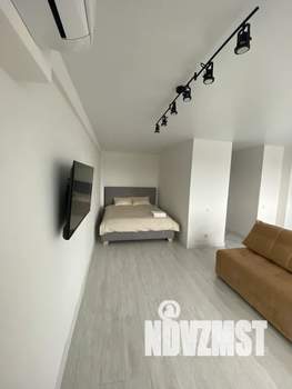 Студия квартира, посуточно, 38м2, 8/20 этаж