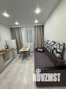 Студия квартира, посуточно, 32м2, 1/9 этаж