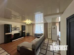 3-к квартира, посуточно, 70м2, 2/7 этаж