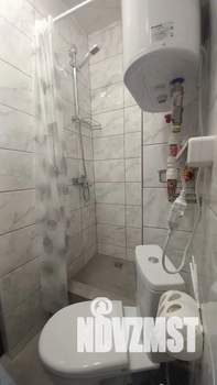 Студия квартира, посуточно, 13м2, 1/9 этаж