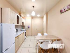 1-к квартира, посуточно, 46м2, 4/25 этаж