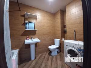 2-к квартира, посуточно, 40м2, 2/24 этаж