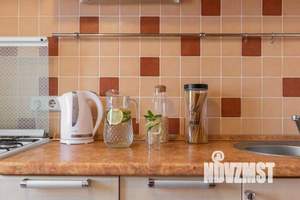 2-к квартира, посуточно, 50м2, 1/1 этаж