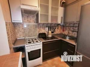 2-к квартира, посуточно, 42м2, 5/5 этаж