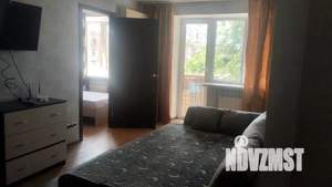 3-к квартира, посуточно, 57м2, 4/5 этаж