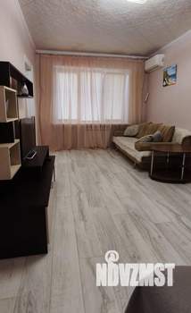 3-к квартира, посуточно, 55м2, 1/2 этаж