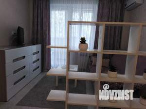 Студия квартира, посуточно, 28м2, 2/19 этаж