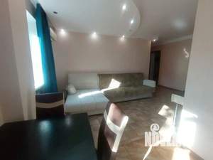 3-к квартира, посуточно, 70м2, 1/1 этаж