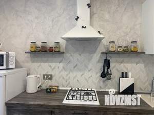 1-к квартира, посуточно, 38м2, 7/10 этаж