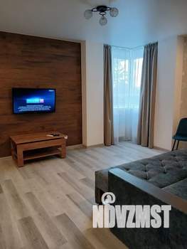 2-к квартира, посуточно, 62м2, 3/17 этаж