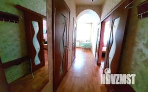 1-к квартира, посуточно, 38м2, 2/4 этаж