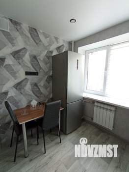 2-к квартира, посуточно, 46м2, 4/10 этаж