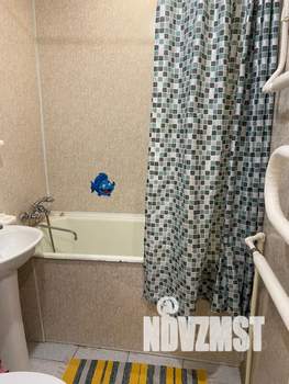 1-к квартира, посуточно, 30м2, 3/5 этаж