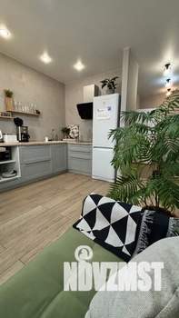 1-к квартира, посуточно, 32м2, 2/10 этаж