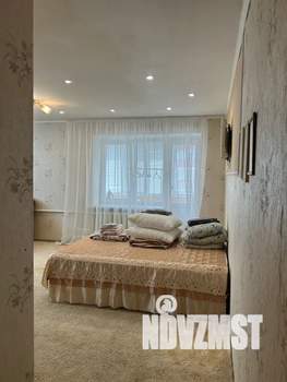 1-к квартира, посуточно, 32м2, 5/5 этаж