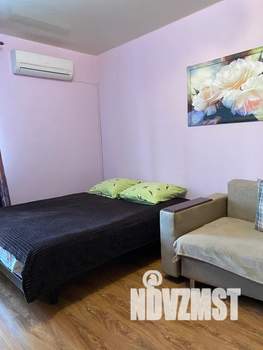 1-к квартира, посуточно, 43м2, 2/16 этаж