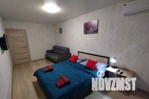 1-к квартира, посуточно, 35м2, 1/4 этаж