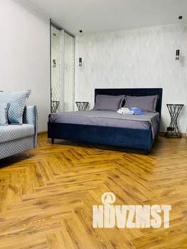 1-к квартира, посуточно, 32м2, 3/6 этаж