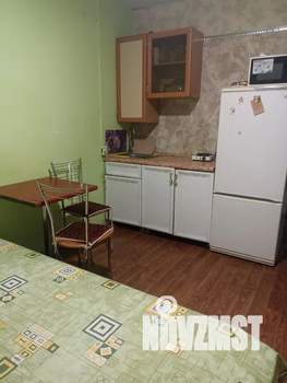 1-к квартира, посуточно, 35м2, 3/5 этаж