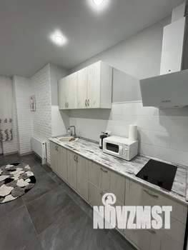 1-к квартира, посуточно, 44м2, 16/20 этаж