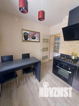 1-к квартира, посуточно, 36м2, 3/6 этаж