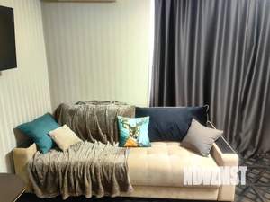 1-к квартира, посуточно, 40м2, 15/21 этаж