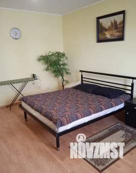 1-к квартира, посуточно, 41м2, 3/6 этаж