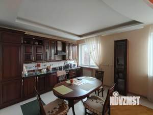 2-к квартира, на длительный срок, 137м2, 2/3 этаж