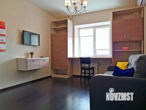 1-к квартира, посуточно, 39м2, 8/10 этаж