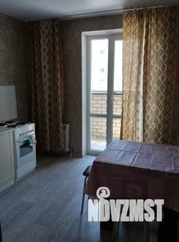 1-к квартира, посуточно, 40м2, 7/16 этаж