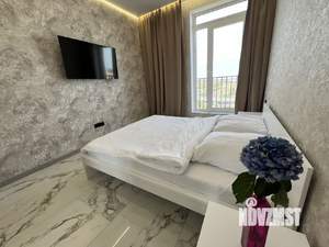 2-к квартира, посуточно, 42м2, 19/19 этаж