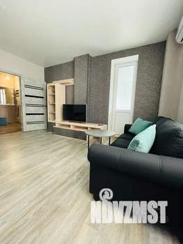 1-к квартира, посуточно, 48м2, 3/18 этаж