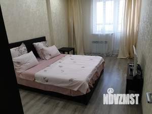 2-к квартира, посуточно, 42м2, 4/19 этаж