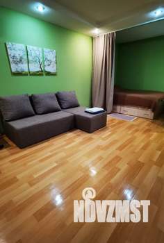 1-к квартира, посуточно, 40м2, 8/9 этаж