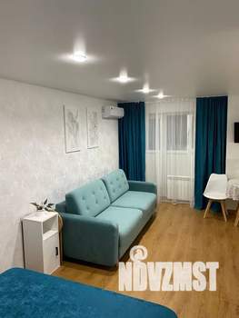 Студия квартира, посуточно, 33м2, 2/9 этаж