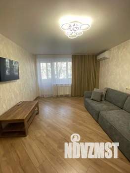 3-к квартира, посуточно, 65м2, 1/1 этаж