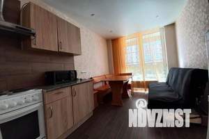 1-к квартира, посуточно, 40м2, 2/24 этаж