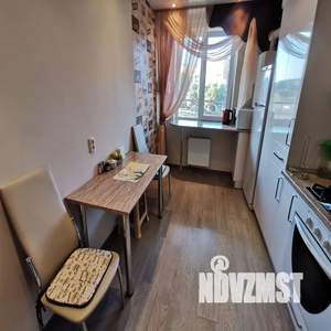 1-к квартира, посуточно, 40м2, 4/16 этаж