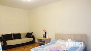 2-к квартира, посуточно, 75м2, 1/1 этаж