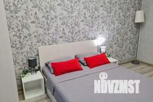 1-к квартира, посуточно, 52м2, 2/10 этаж